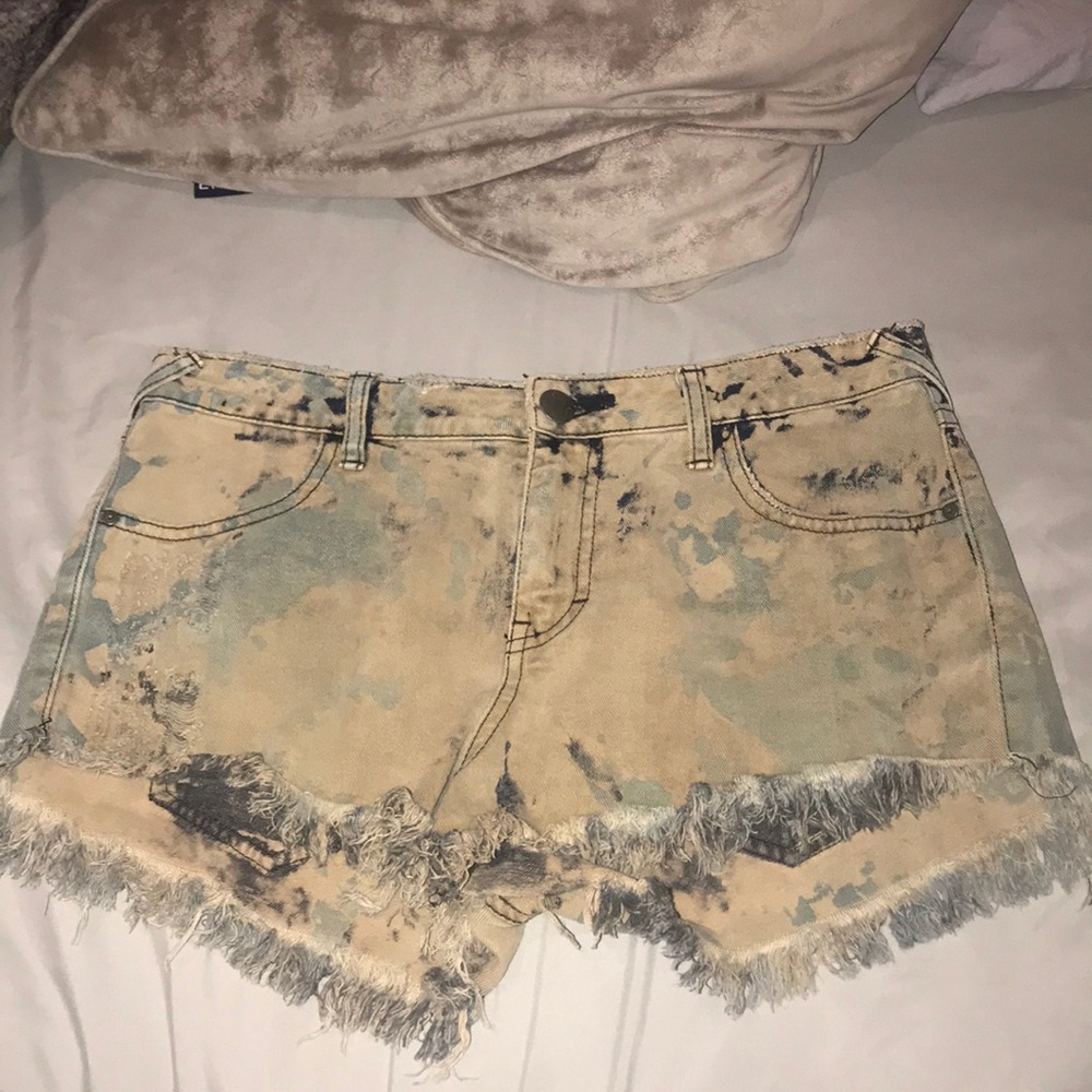 FREE PEOPLE DENIM SHORTS
